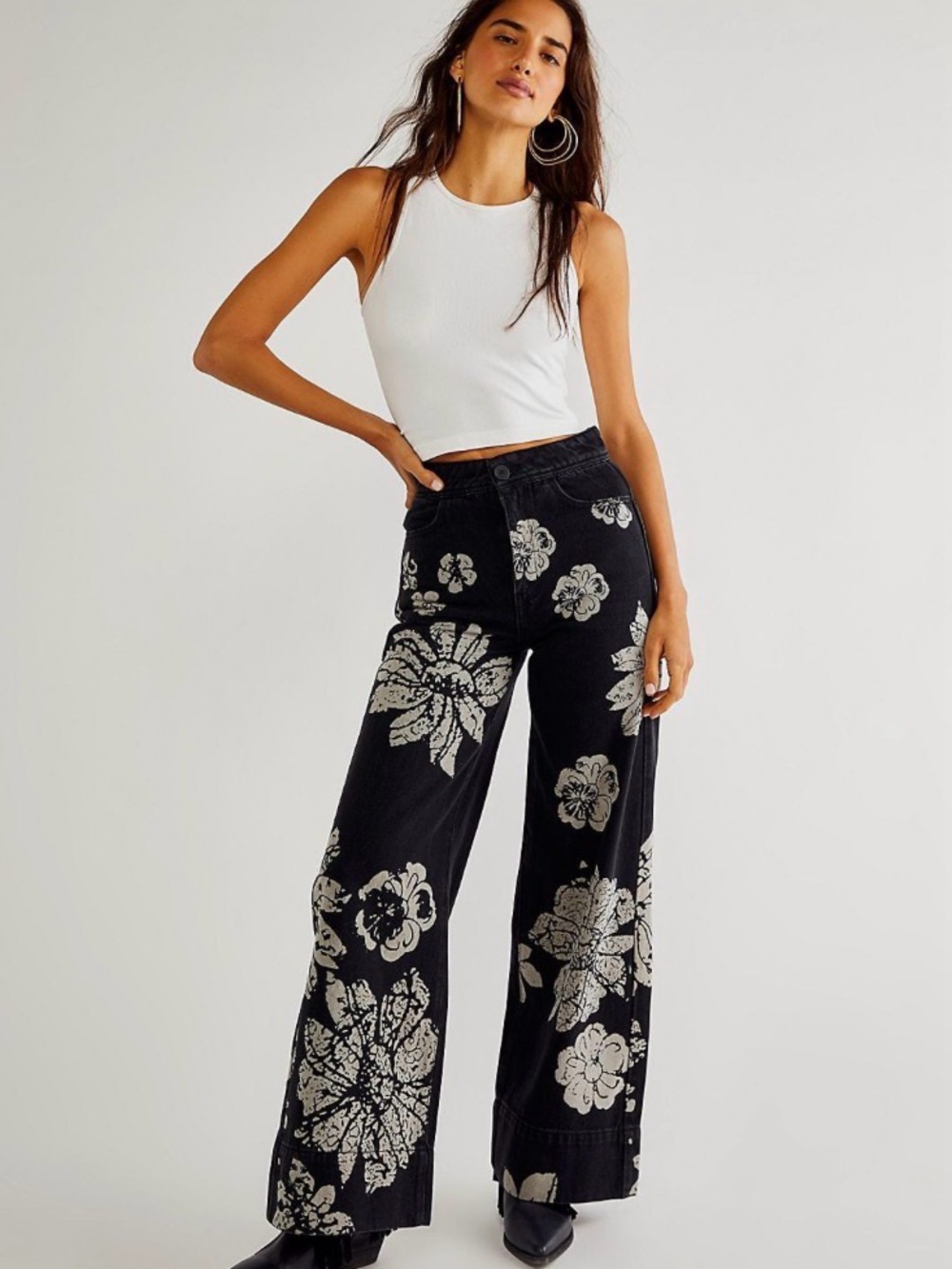 We The Free Talia Floral Printed Wide Leg Trouser Jeans size 32